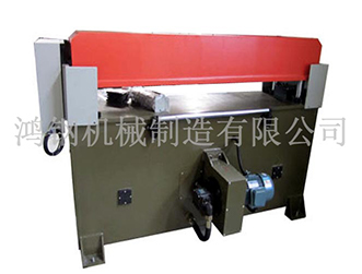 吸塑包裝汽車(chē)內(nèi)飾裁斷機(jī)